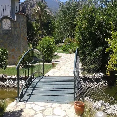 Club Mel 호텔 말마리스